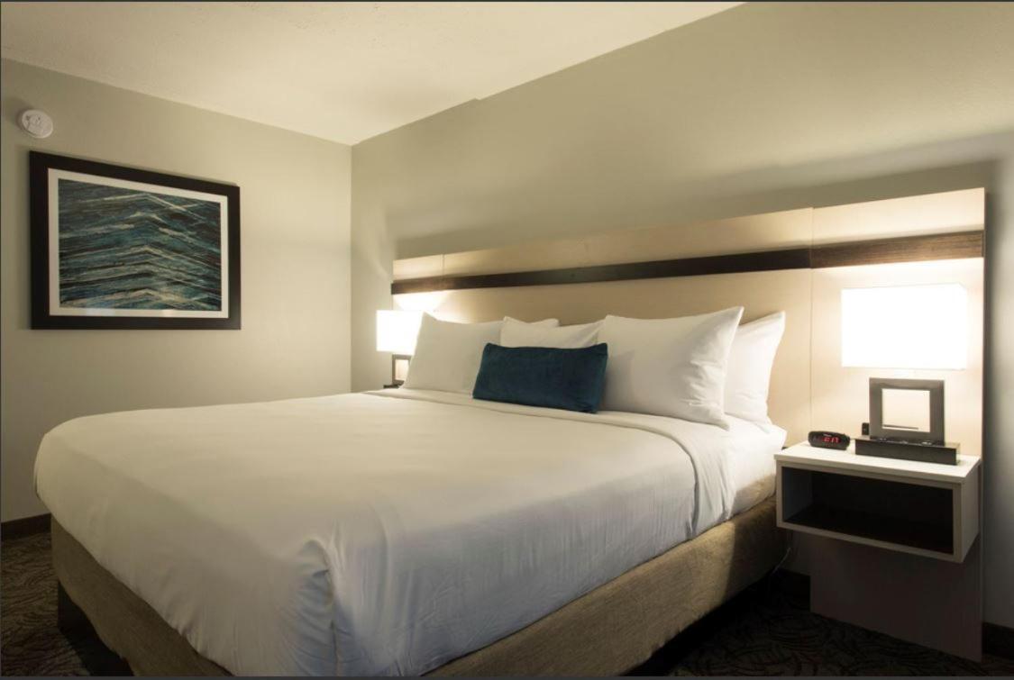 - Bloomington - By Ihg Hotel 3*